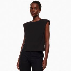 Aritzia Balaton shoulder pad t-shirt black medium M GUC